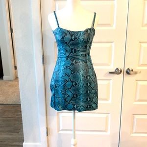 Pretty little things dress